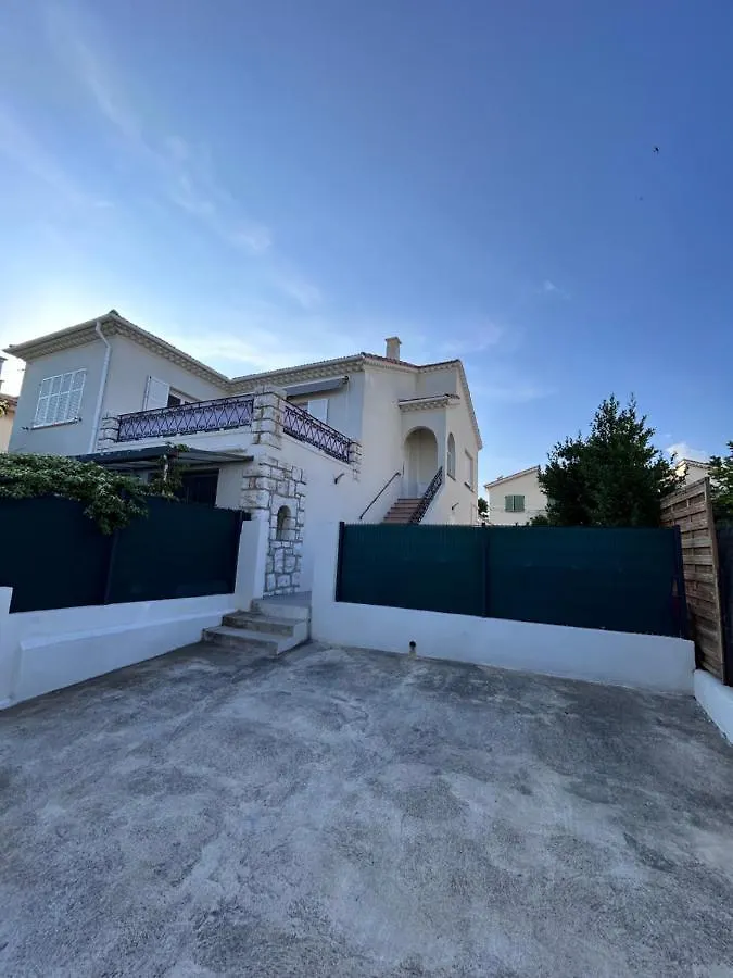 Superbe Appartement Dans Villa Saint-Laurent-du-Var